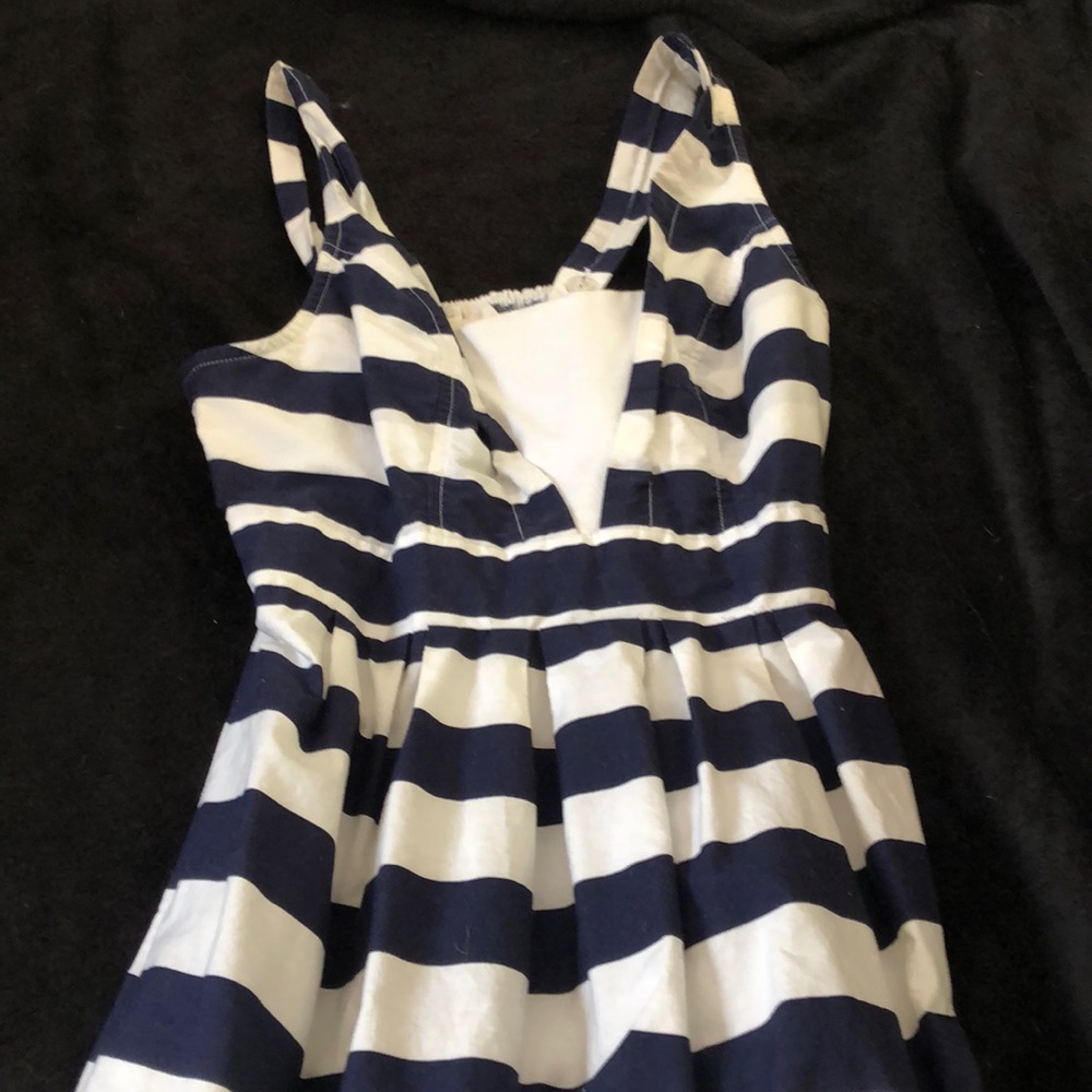 White & Navy sun dress 👗